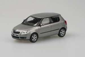Škoda Fabia II (2006) Béžová Cappuccino Metalíza